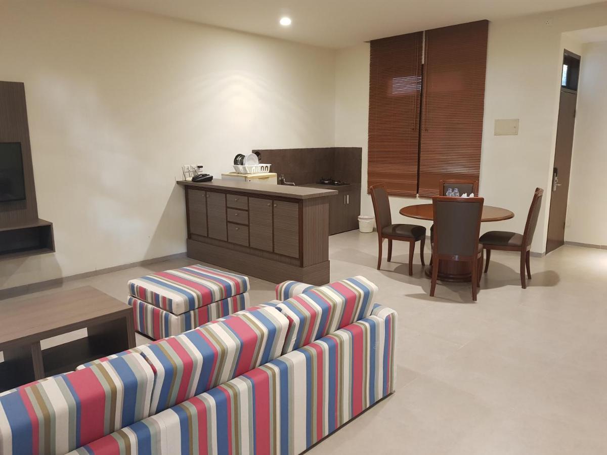 Sanghyang Indah Spa Resort Anyer Exteriör bild