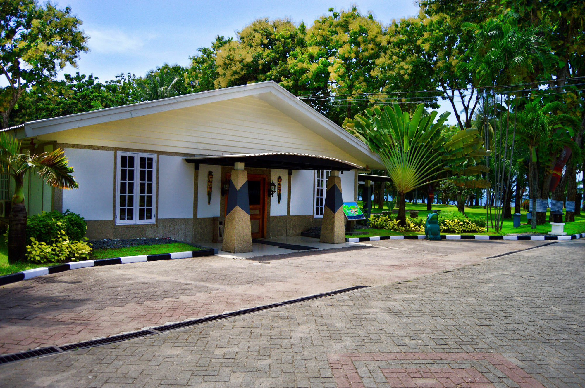 Sanghyang Indah Spa Resort Anyer Exteriör bild